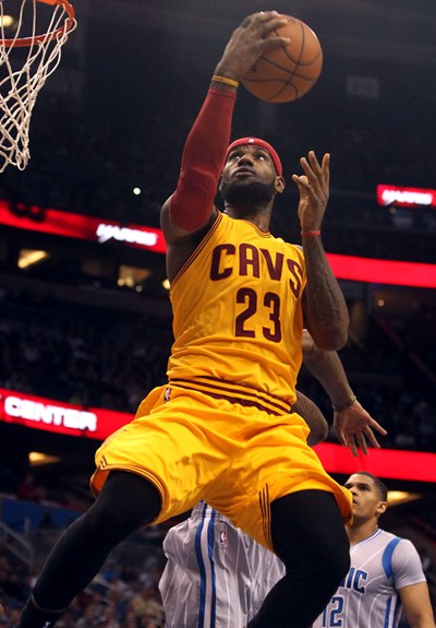 先铺陈弓背 先铺陈弓背