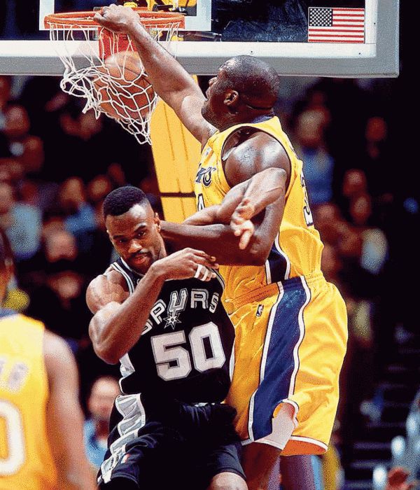 层与转会团 层与转会团